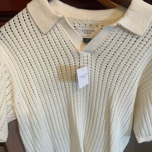 Brand new American Eagle knit sweater. Beautiful and very stylish size Small.